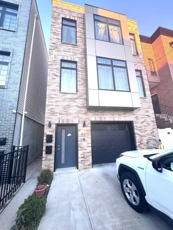 46 Mcadoo Avenue Jersey City NJ 07305-2720