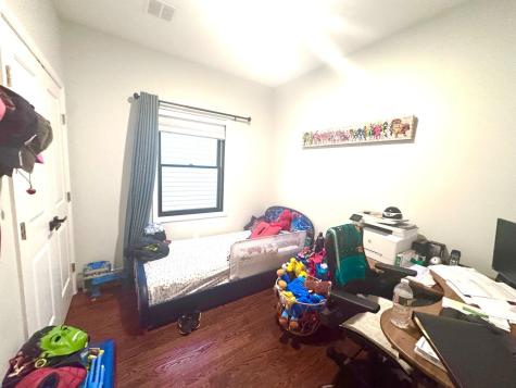 46 Mcadoo Avenue Jersey City NJ 07305-2720