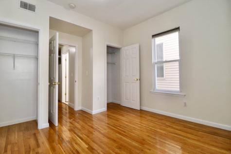 34 Court House Place Jersey City NJ 07306