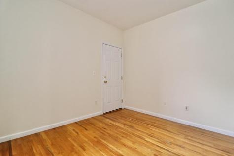 34 Court House Place Jersey City NJ 07306