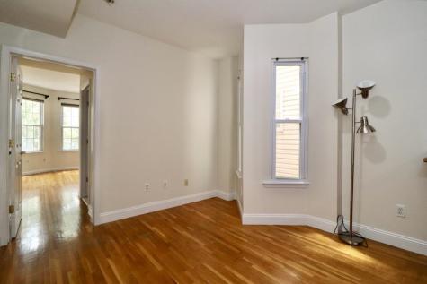 34 Court House Place Jersey City NJ 07306