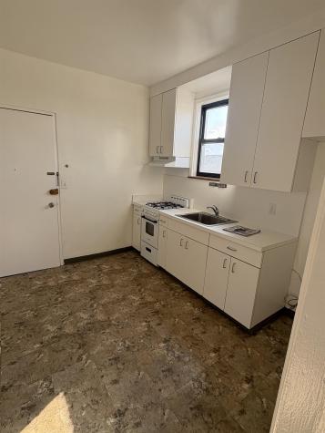 1107 72nd Street North Bergen NJ 07047