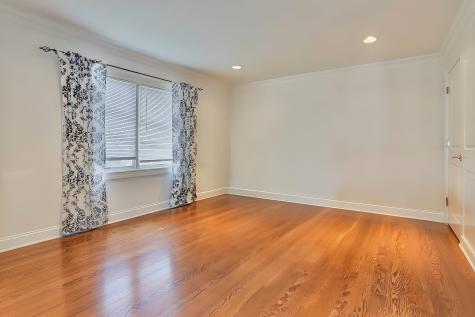 20 Franklin Avenue Wallington NJ 07057