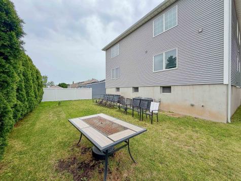 20 Franklin Avenue Wallington NJ 07057