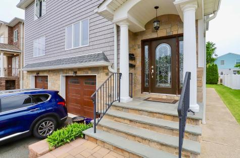 20 Franklin Avenue Wallington NJ 07057