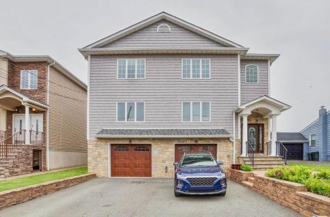 20 Franklin Avenue Wallington NJ 07057