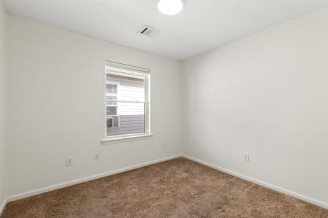 31 6th Street Harrison NJ 07029