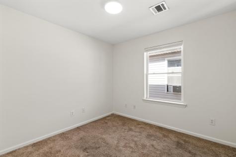 31 6th Street Harrison NJ 07029