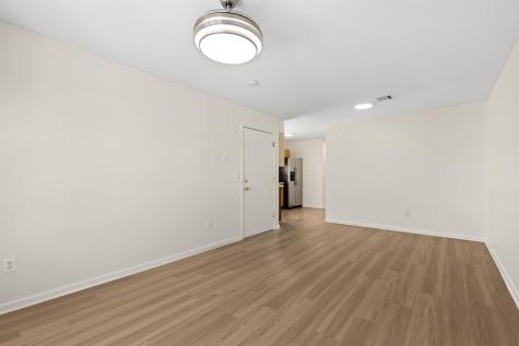 31 6th Street Harrison NJ 07029