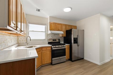 31 6th Street Harrison NJ 07029