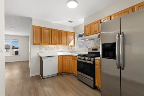 31 6th Street Harrison NJ 07029