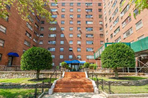 6515 Boulevard East West New York NJ 07093