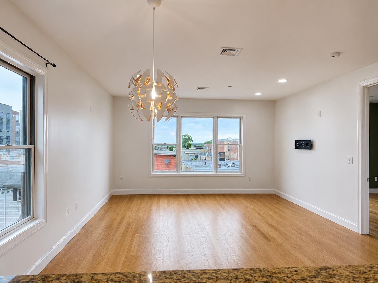 7008 Madison Street Guttenberg NJ 07093