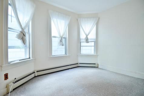 38 East 41st Street Bayonne NJ 07002