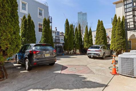 47 Washburn Street Jersey City NJ 07306