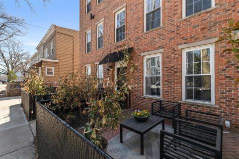 47 Washburn Street Jersey City NJ 07306