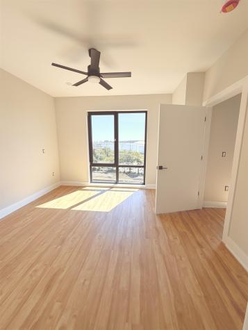 90 Avenue E Bayonne NJ 07002