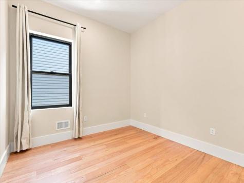 220 Freeman Avenue Jersey City NJ 07306