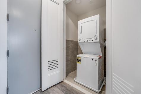 3443 Kennedy Boulevard Jersey City NJ 07307