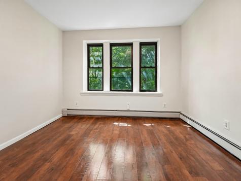 121 Garrison Avenue Jersey City NJ 07306