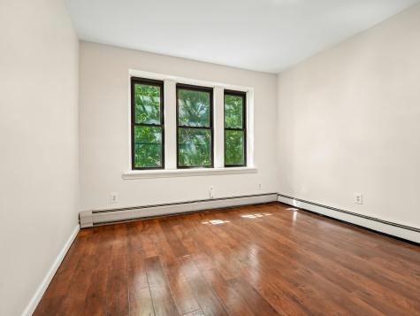 121 Garrison Avenue Jersey City NJ 07306