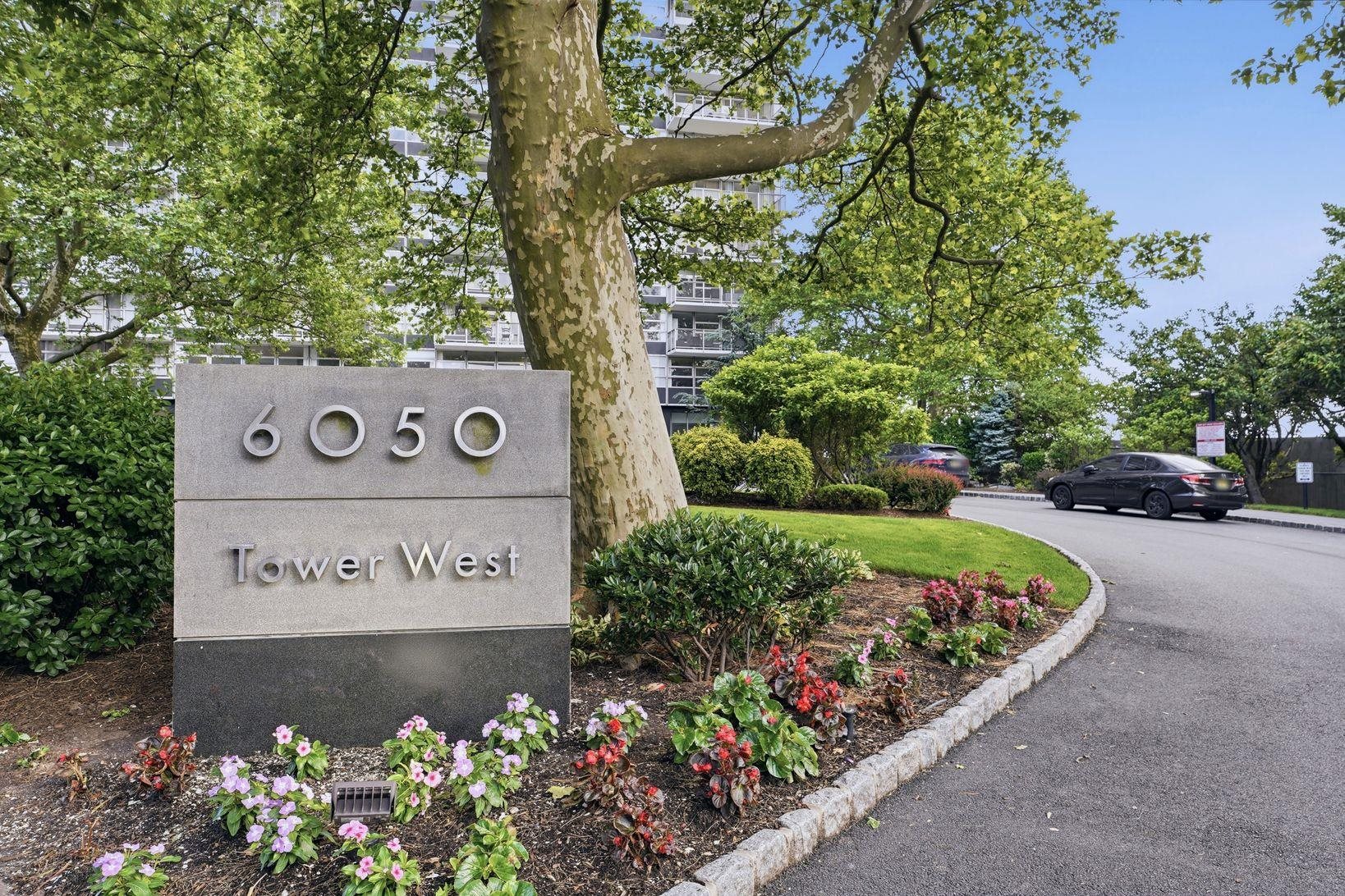 6050 Boulevard East West New York NJ 07093