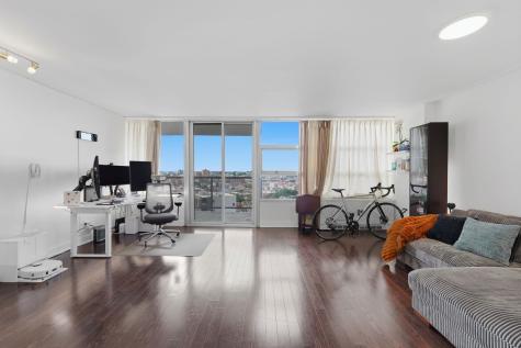 6050 Boulevard East West New York NJ 07093