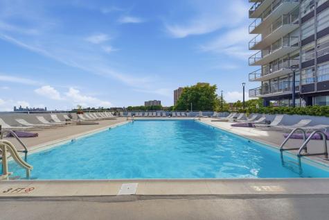 6050 Boulevard East West New York NJ 07093