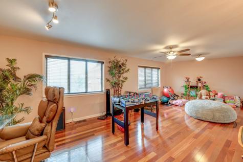 572 Sanderling Court Secaucus NJ 07094