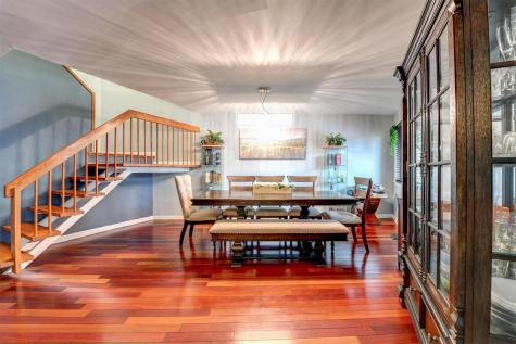 572 Sanderling Court Secaucus NJ 07094