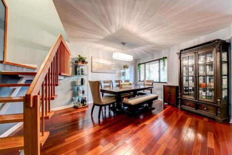 572 Sanderling Court Secaucus NJ 07094