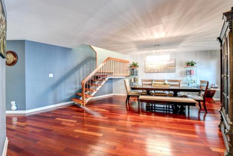 572 Sanderling Court Secaucus NJ 07094
