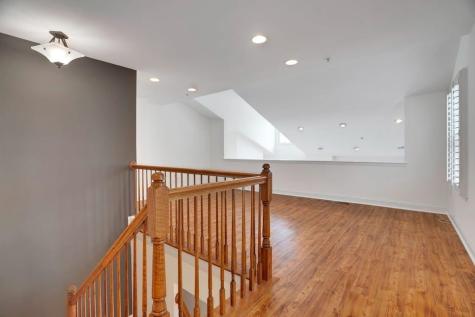 100 Abbie Court Guttenberg NJ 07093