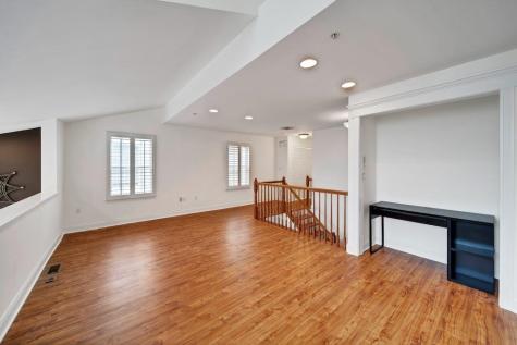 100 Abbie Court Guttenberg NJ 07093