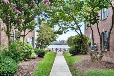 100 Abbie Court Guttenberg NJ 07093