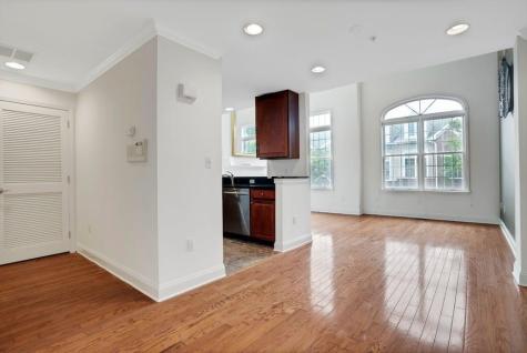 100 Abbie Court Guttenberg NJ 07093