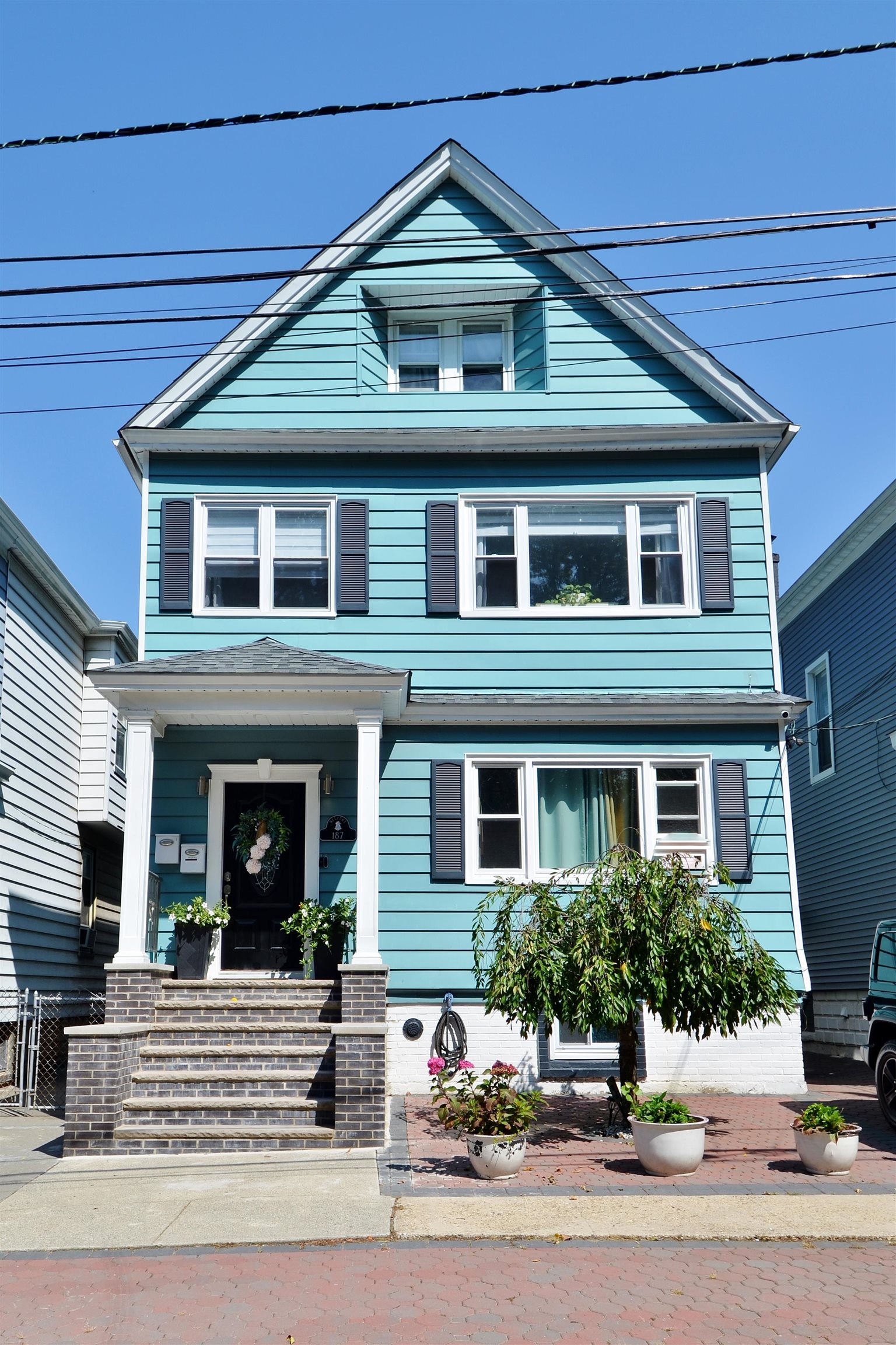 187 West 48th Street Bayonne NJ 07002