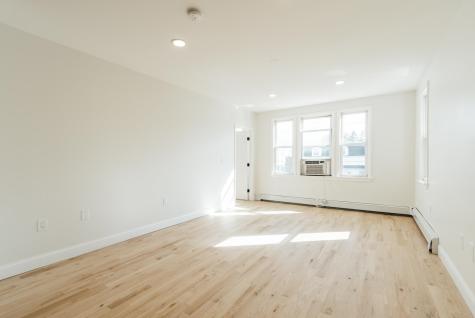27 West 52nd Street Bayonne NJ 07002