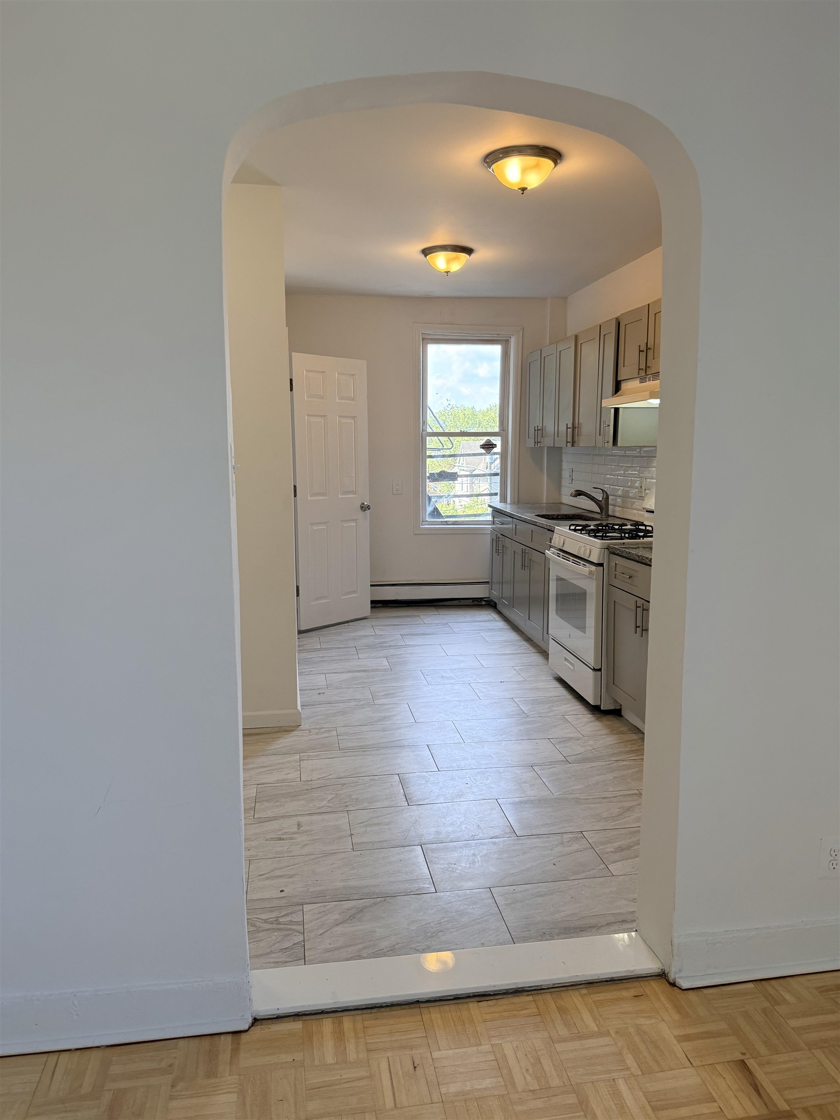 289 Bergen Avenue Jersey City NJ 07305