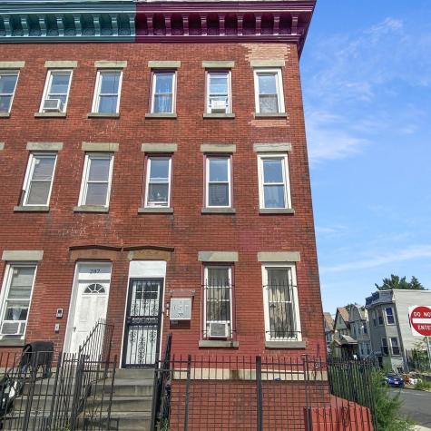 289 Bergen Avenue Jersey City NJ 07305