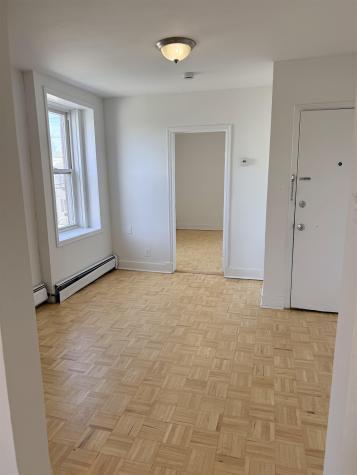 289 Bergen Avenue Jersey City NJ 07305