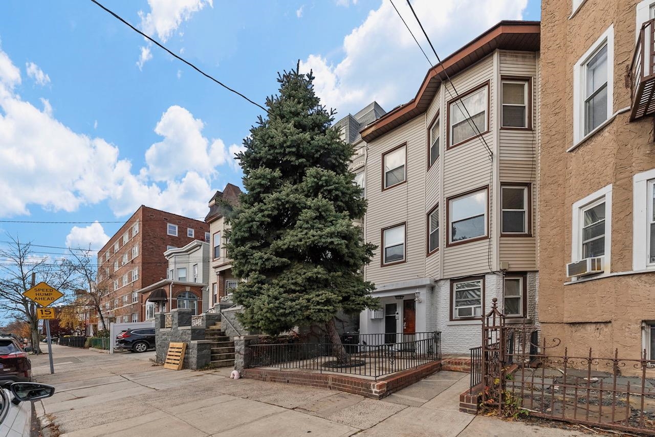 146 Bowers Street Jersey City NJ 07307