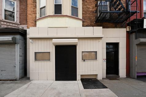 186 Ocean Avenue Jersey City NJ 07305