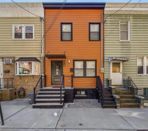11A West 19th Street Weehawken NJ 07086