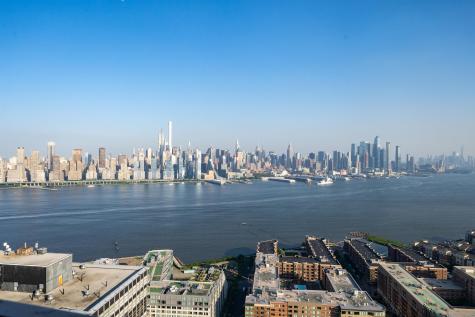 6040 Boulevard East West New York NJ 07093