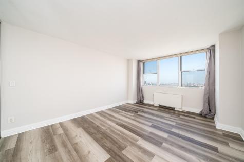 6040 Boulevard East West New York NJ 07093