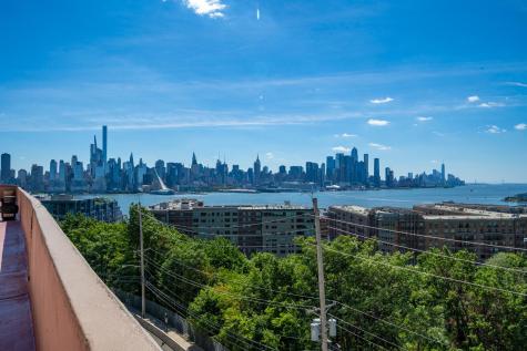 6040 Boulevard East West New York NJ 07093