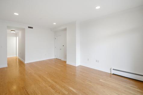 206 Shearwater Court West Jersey City NJ 07305