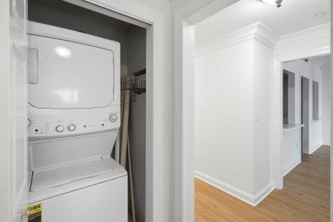 206 Shearwater Court West Jersey City NJ 07305