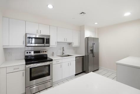 206 Shearwater Court West Jersey City NJ 07305